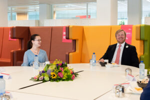 Lees meer over het artikel In gesprek met koning Willem-Alexander over Covid-19